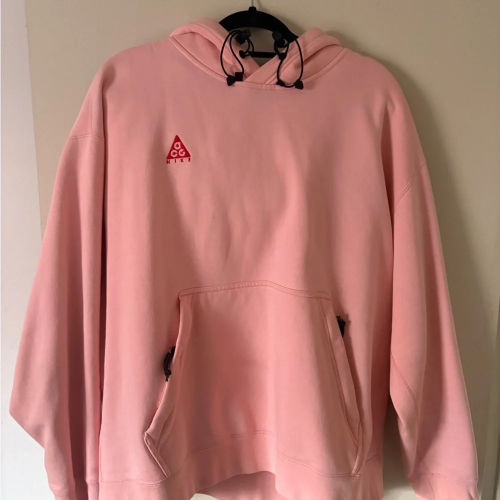 Nike ACG Men’s Pink Hoodie - Picture 3 of 7